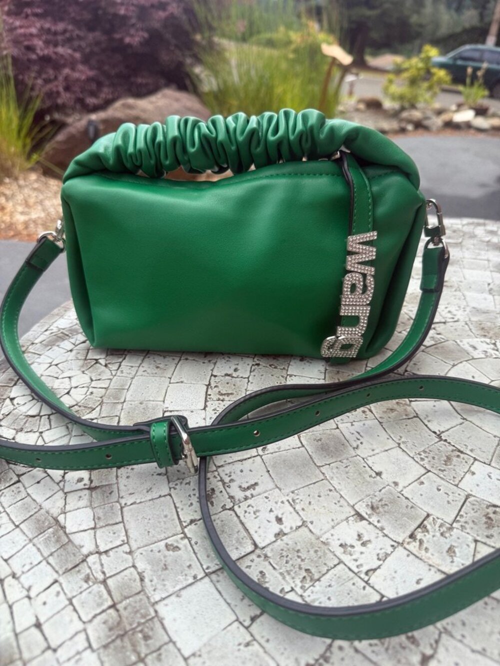 Vera Wang Green Purse / Crossbody Small